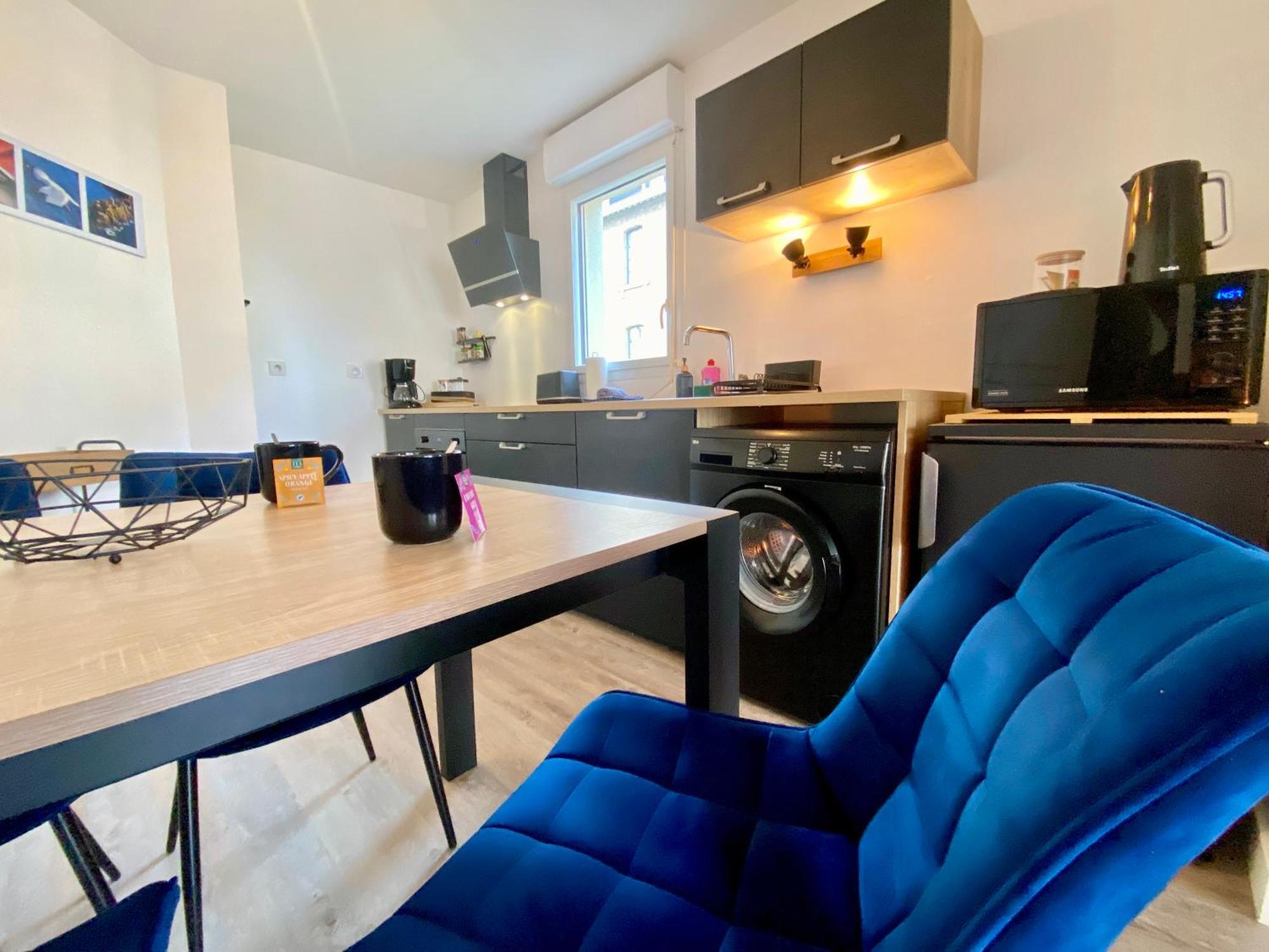 Appartement, Confort, Parking, Terrasse ディナン エクステリア 写真